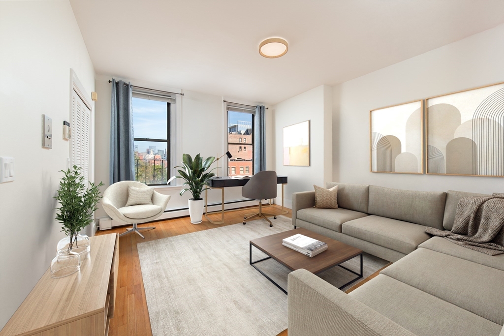 362 Commonwealth Ave # 4E