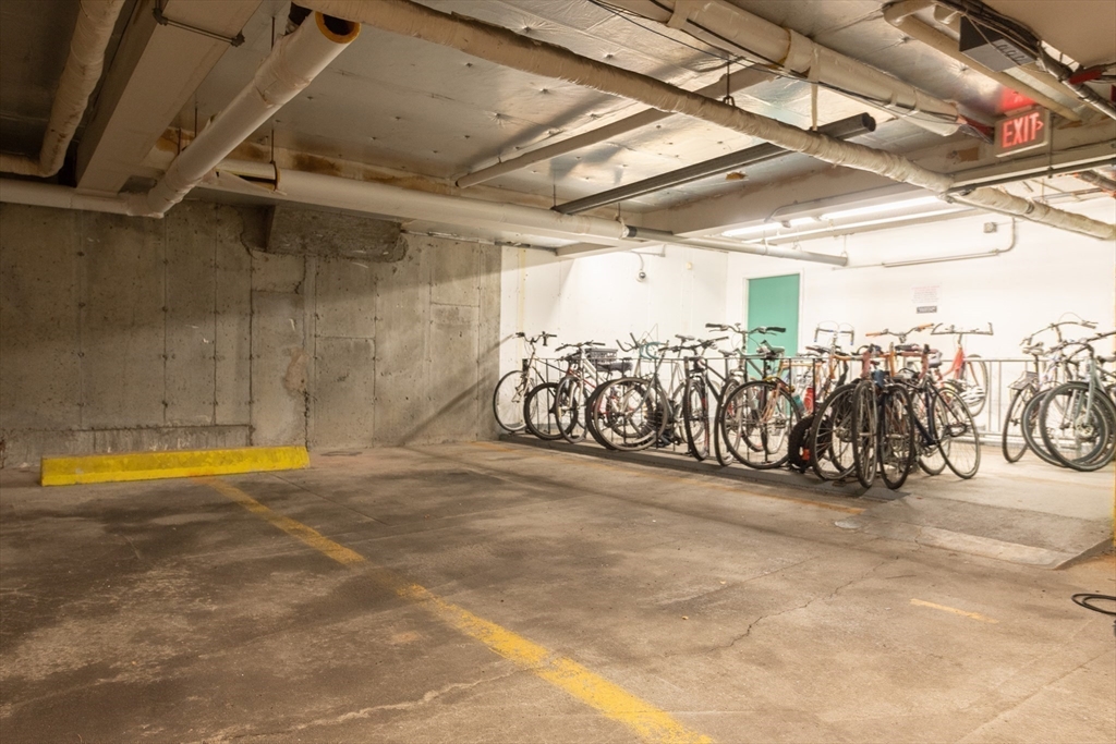 108 Peterborough St # G Unit: 4-G