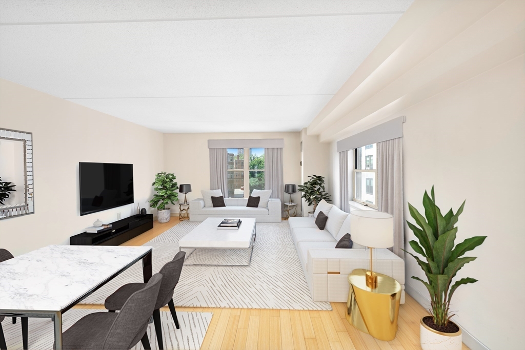 108 Peterborough St # G Unit: 4-G