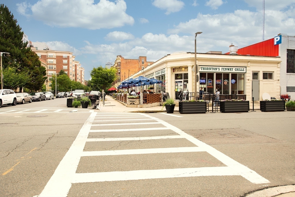 108 Peterborough St # G Unit: 4-G