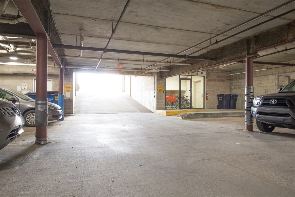 2456 Massachusetts Ave # 401 Unit: #401