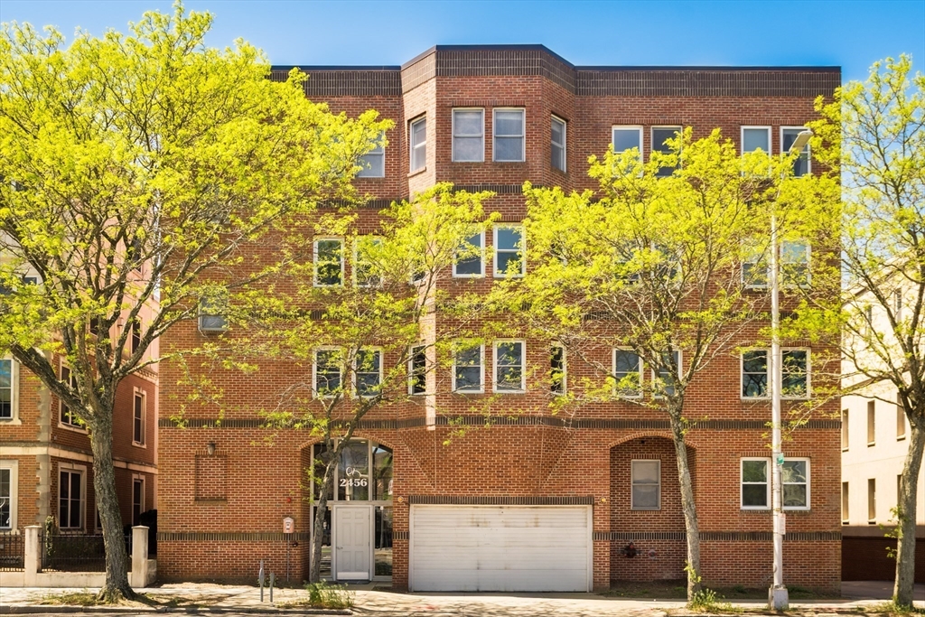 2456 Massachusetts Ave # 401 Unit: #401