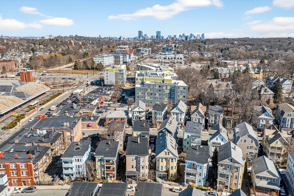 12 Woodlawn St # 2