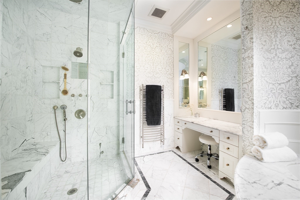 304 Commonwealth Ave PH