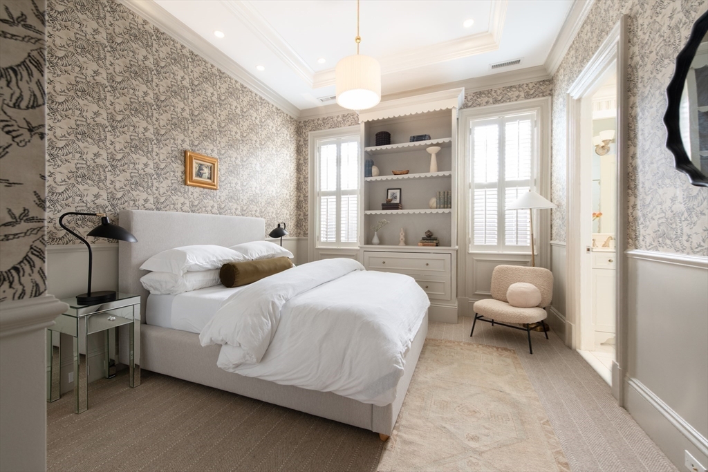 304 Commonwealth Ave PH