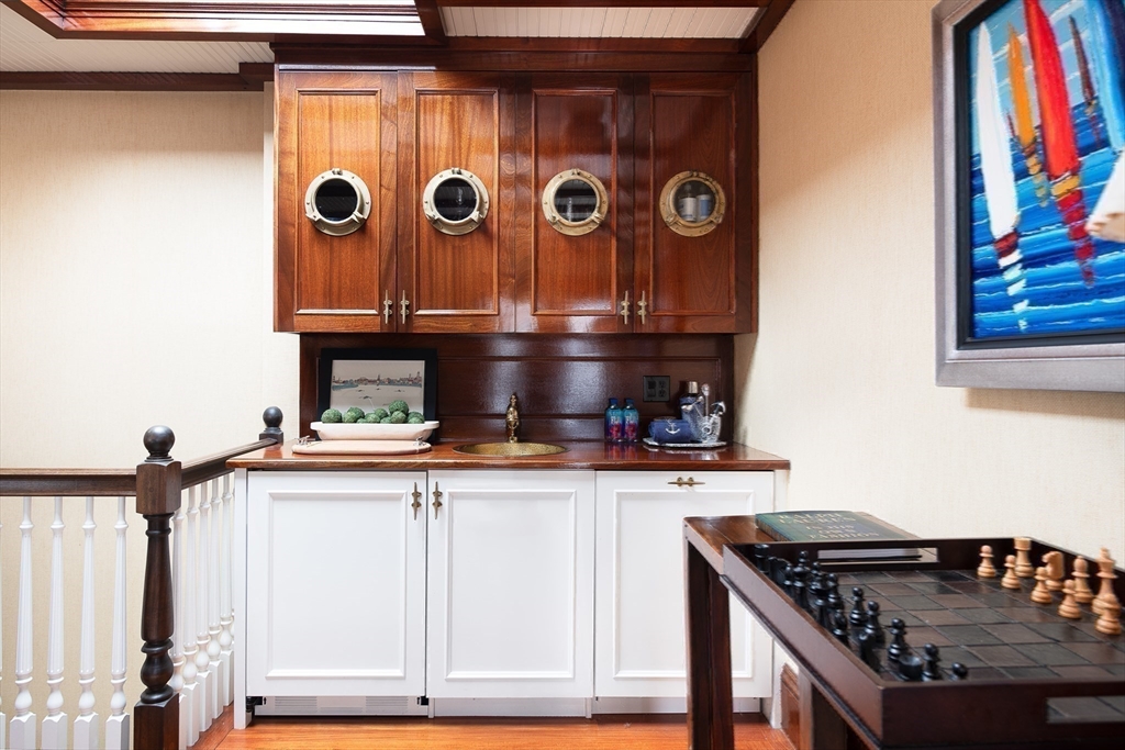 304 Commonwealth Ave PH