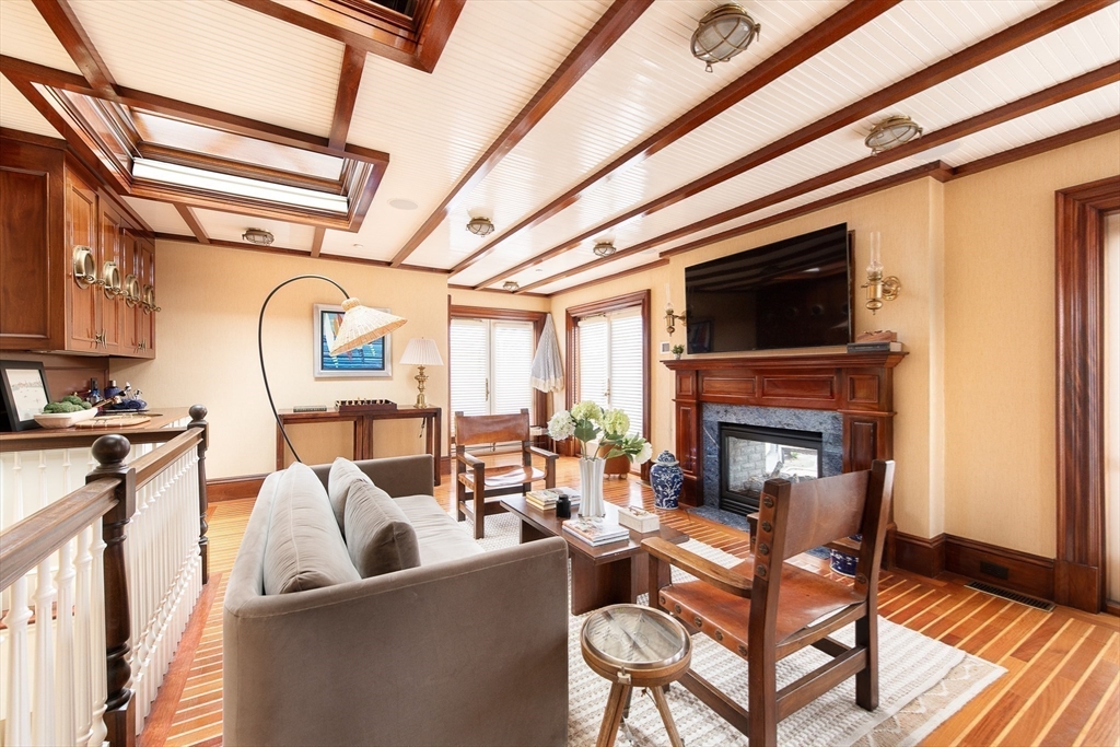 304 Commonwealth Ave PH