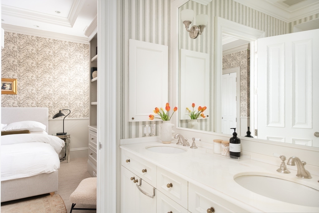 304 Commonwealth Ave PH