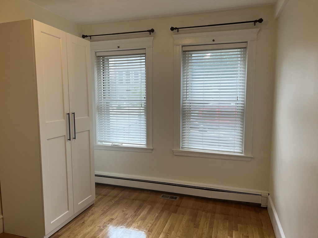12 Kilsyth Road # 2