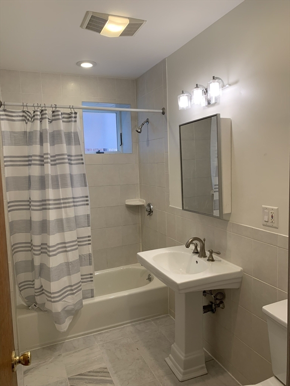 12 Kilsyth Road # 2