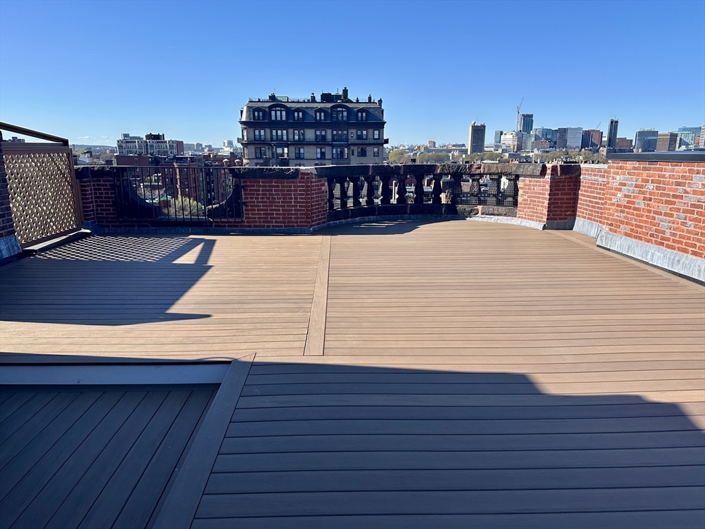 362 Commonwealth Ave # 4E