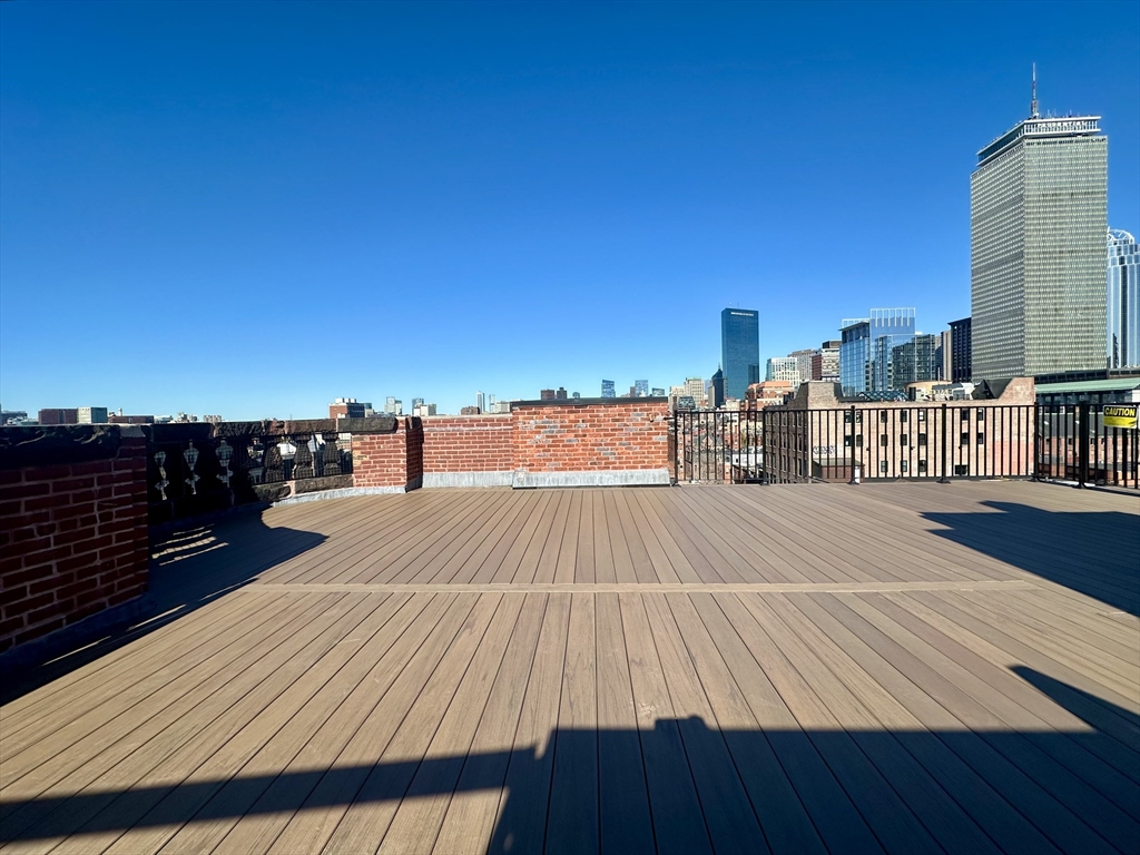 362 Commonwealth Ave # 4E