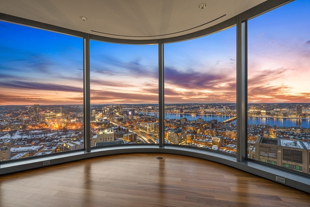 1 Dalton Street # 2801
