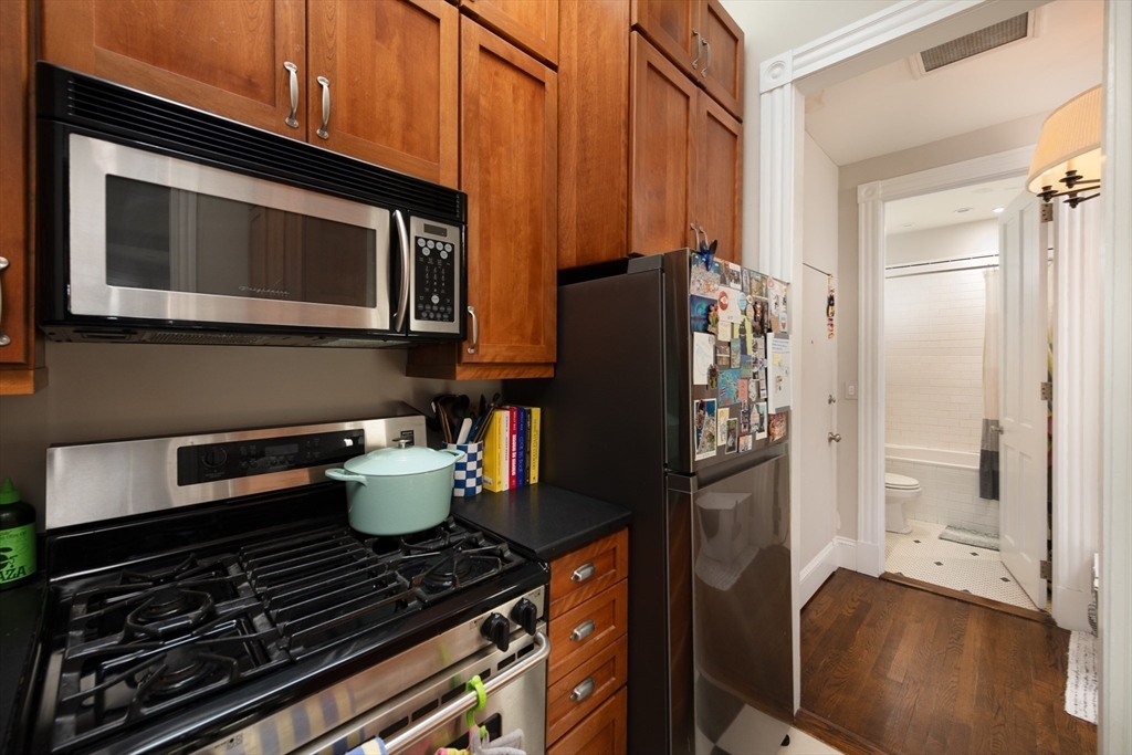 281 Beacon St # 18