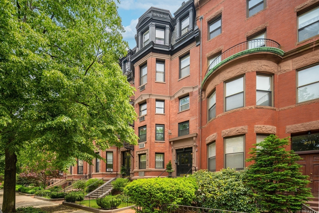 281 Beacon St # 18