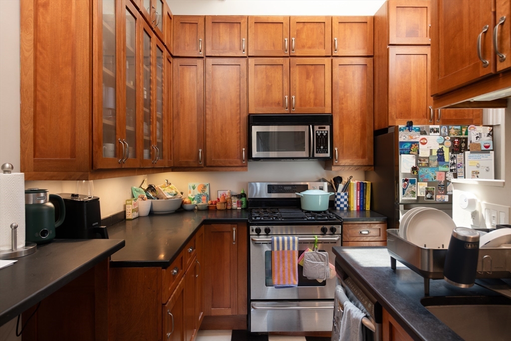 281 Beacon St # 18