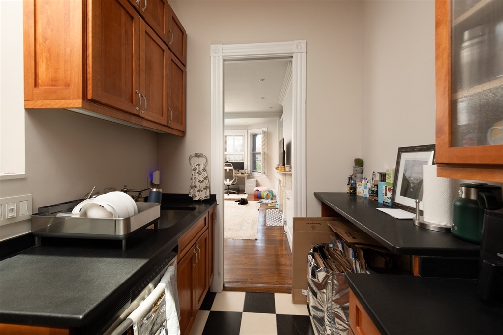 281 Beacon St # 18
