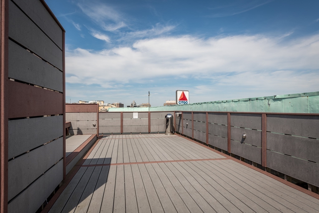 466 Commonwealth Ave # 206