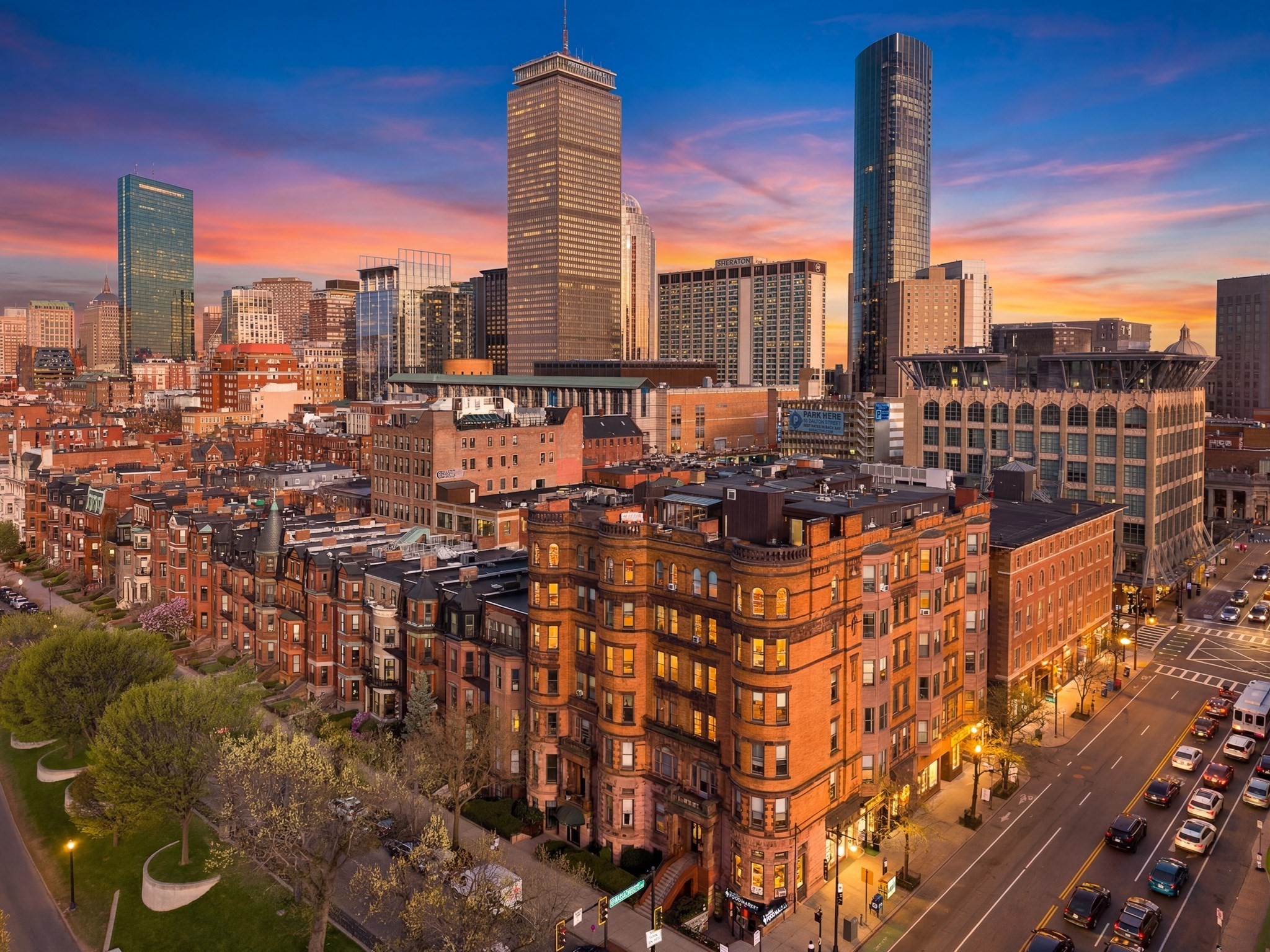362 Commonwealth Ave Unit: 2EF