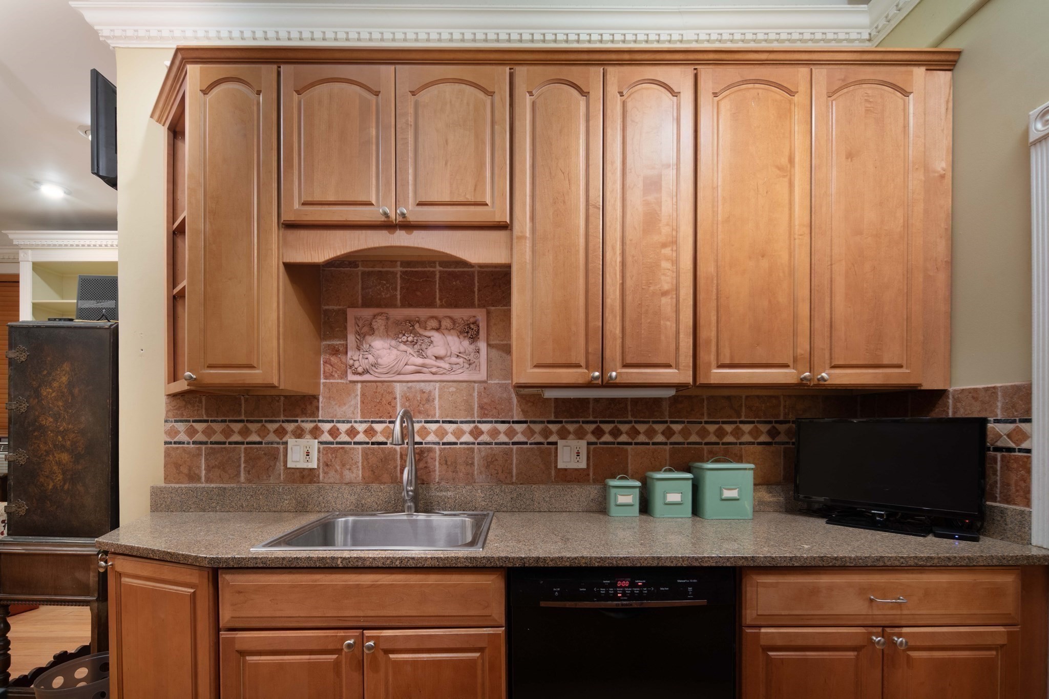362 Commonwealth Ave Unit: 2EF
