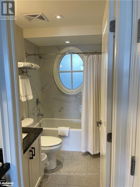 4 - 1869 MUSKOKA DISTRICT ROAD 118 WEST