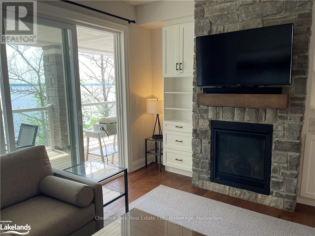 4 - 1869 MUSKOKA DISTRICT ROAD 118 WEST