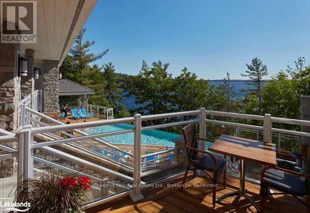 4 - 1869 MUSKOKA DISTRICT ROAD 118 WEST