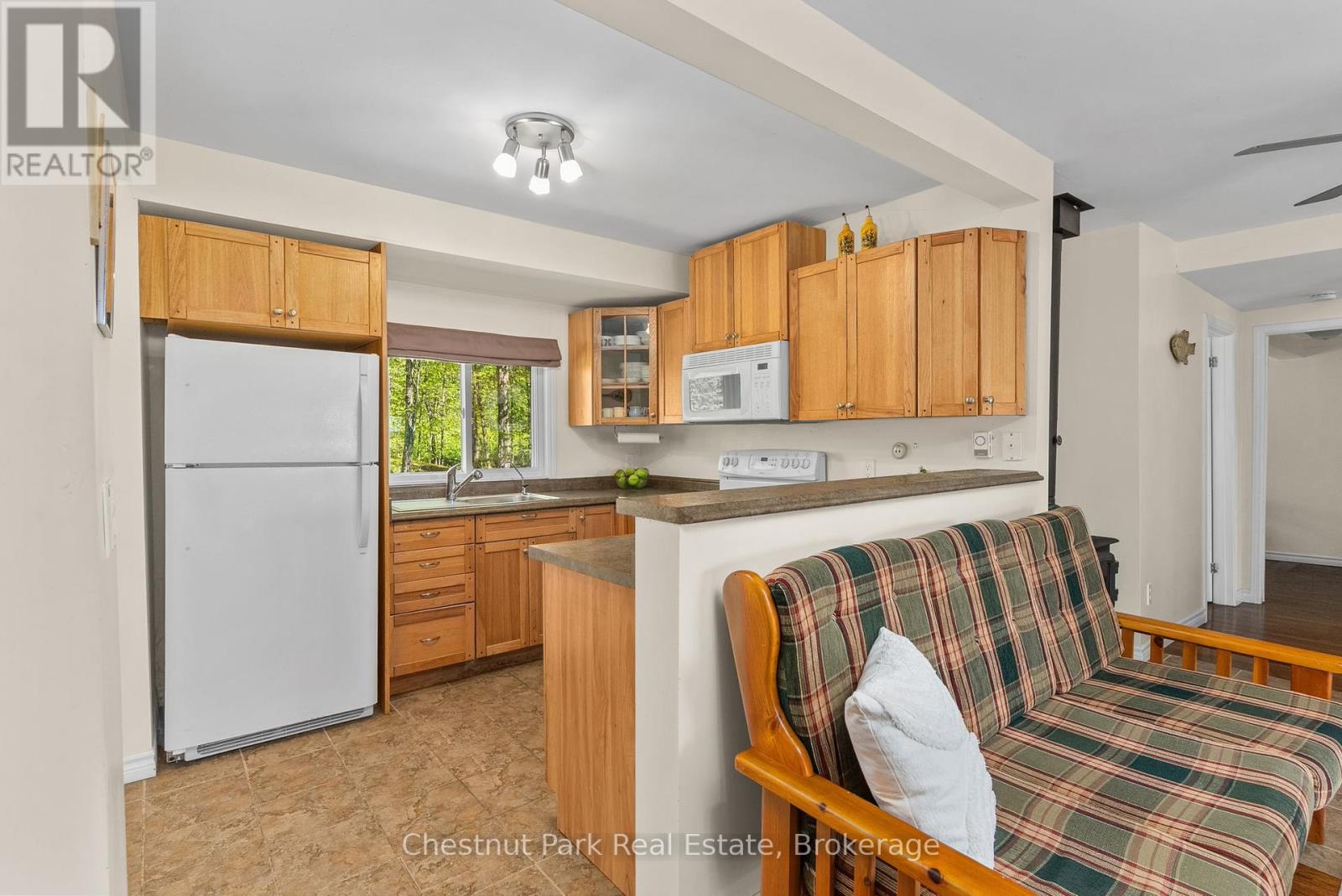 340 SKYLINE DRIVE