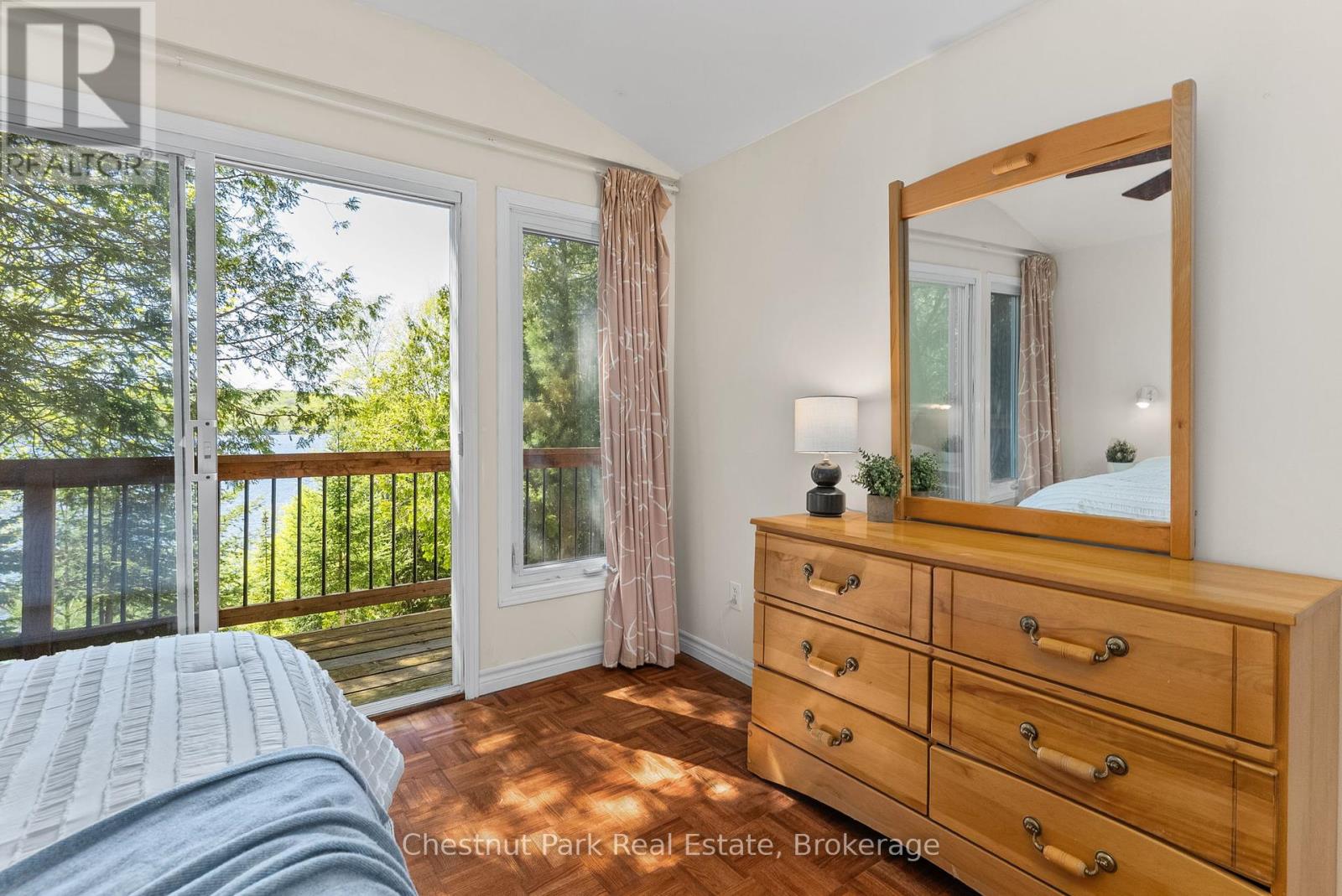 340 SKYLINE DRIVE