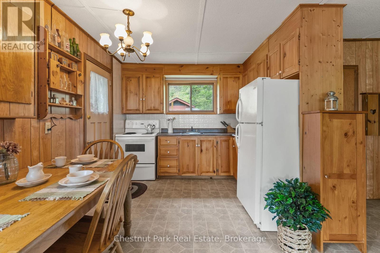 203B LAKESHORE DRIVE