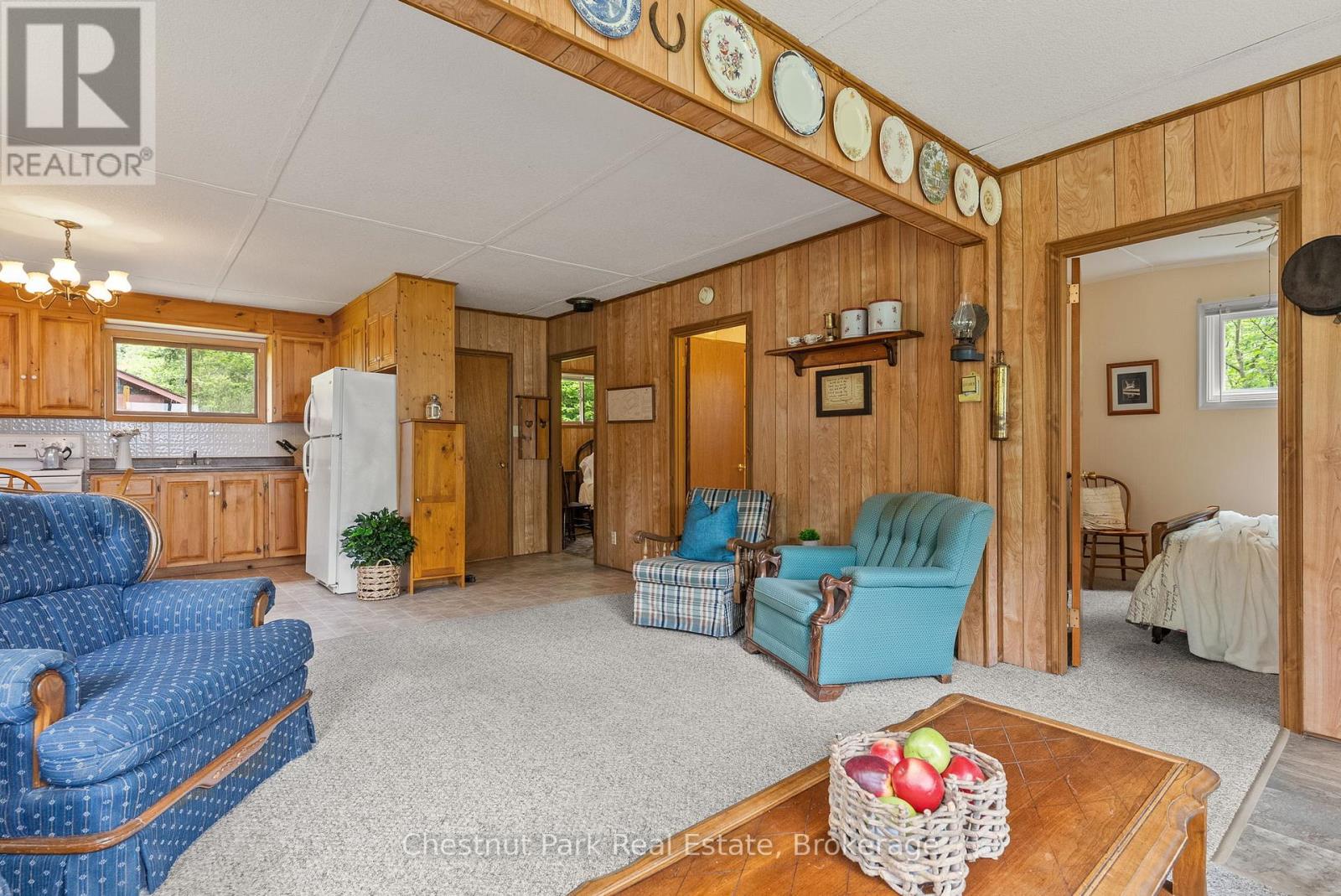 203B LAKESHORE DRIVE