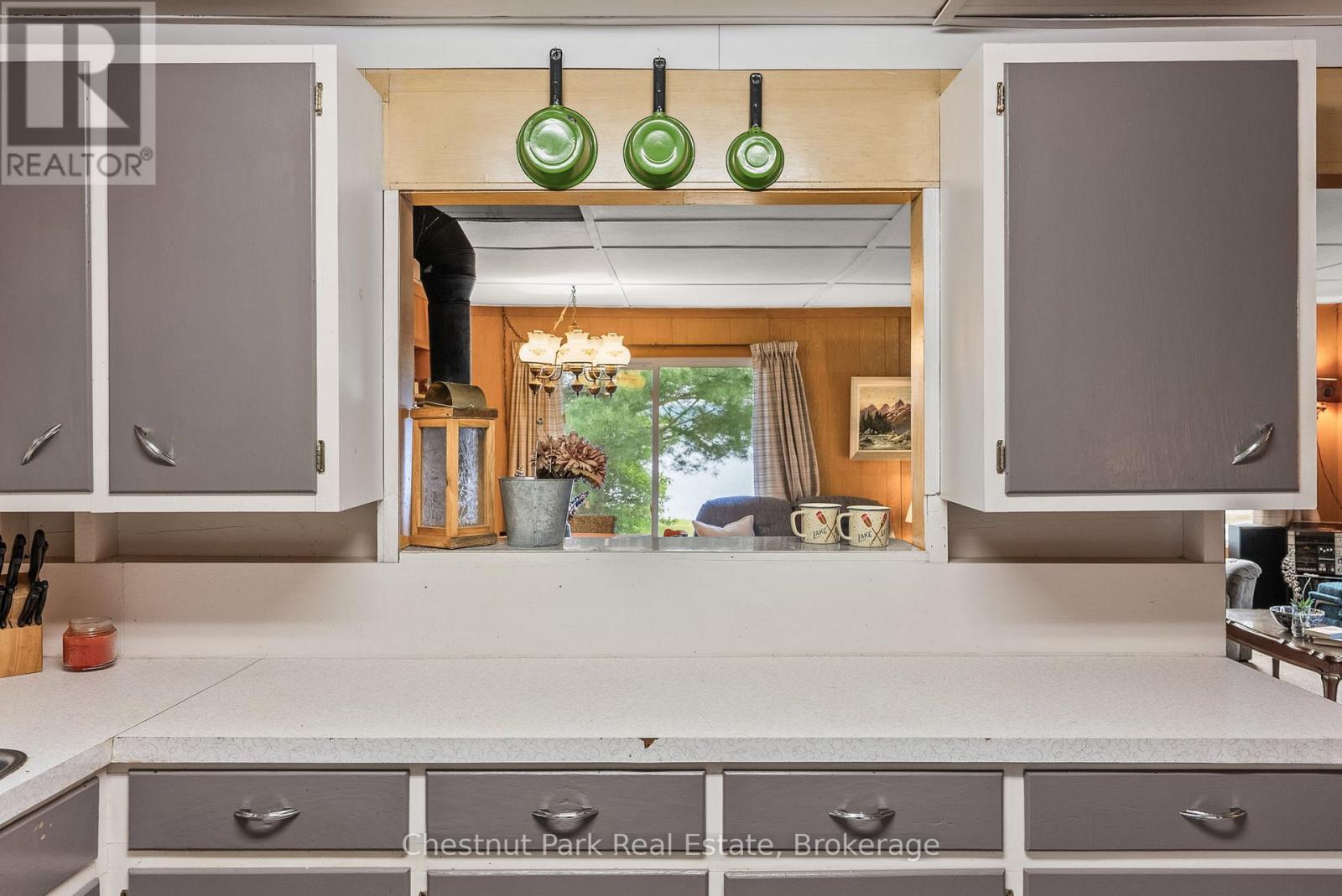 203B LAKESHORE DRIVE