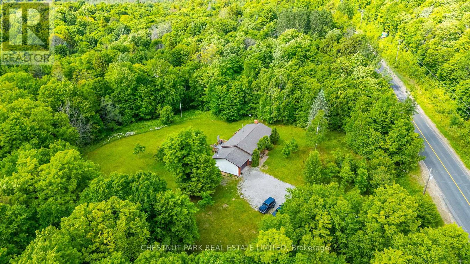 4135 KENNISIS LAKE ROAD