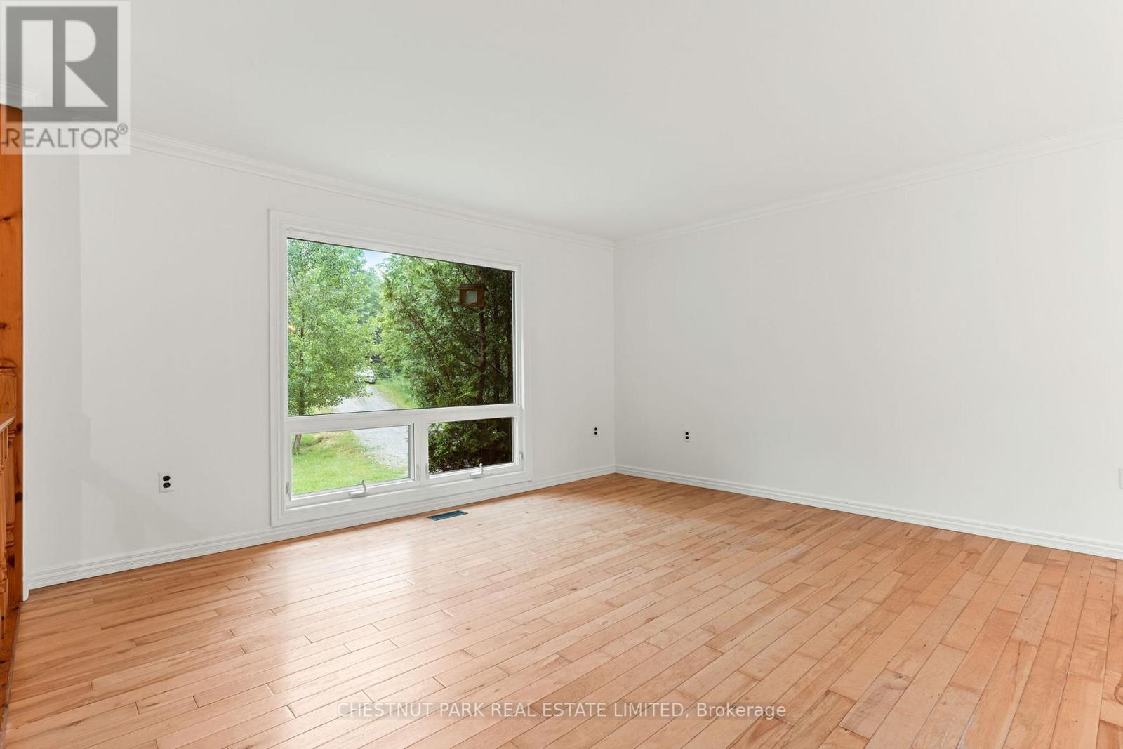 4135 KENNISIS LAKE ROAD