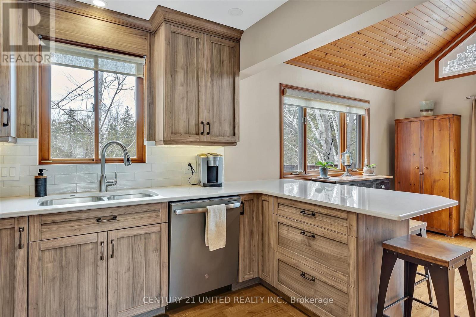 119 BIRCH POINT DRIVE