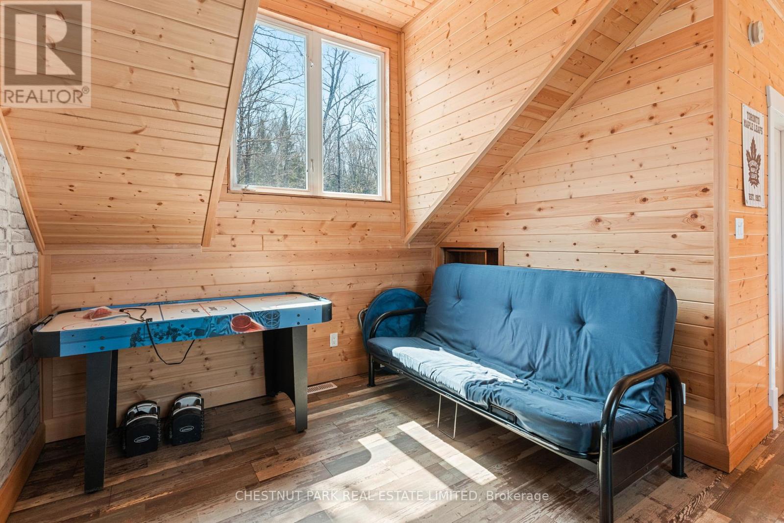 1038 STONEHENGE LANE