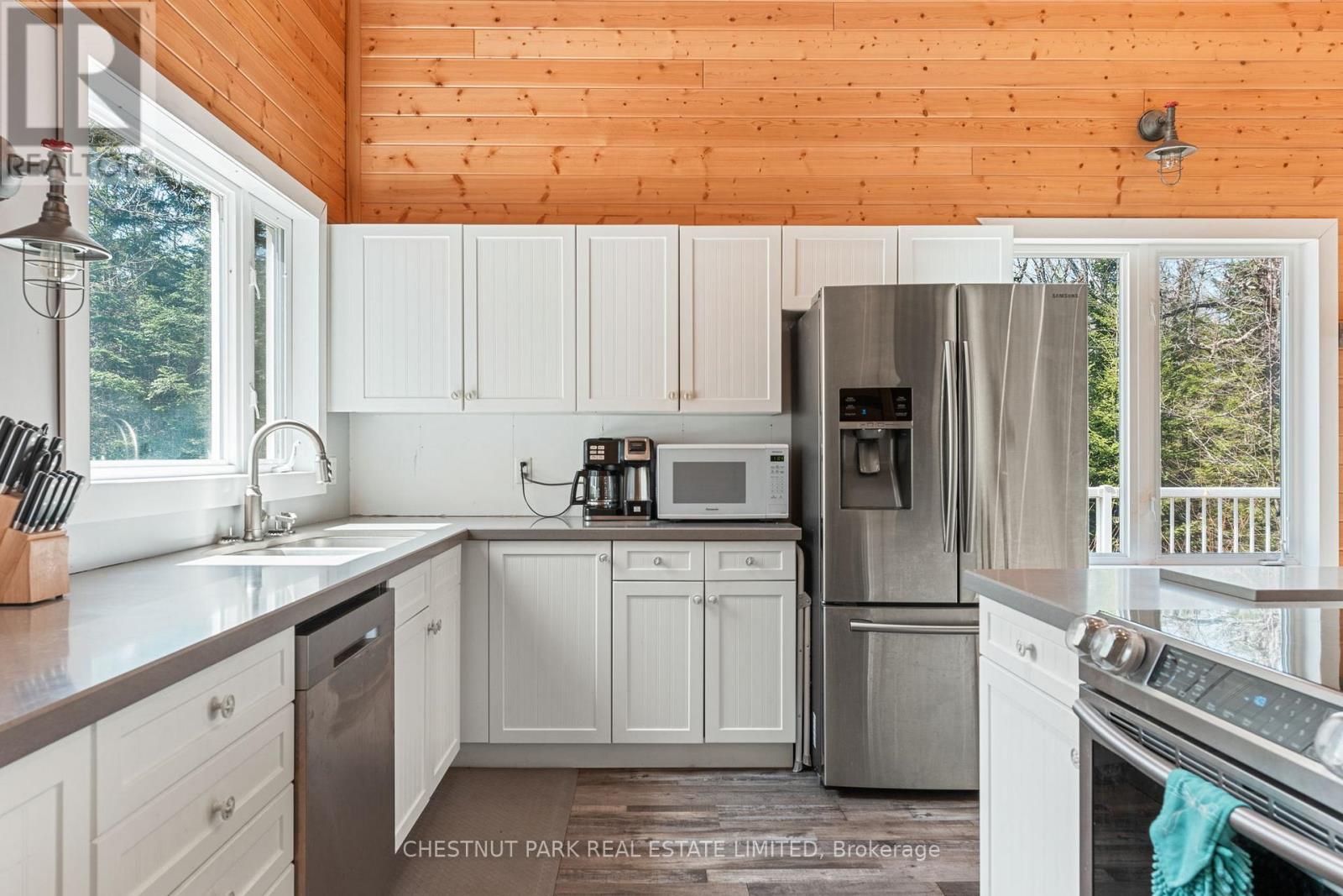 1038 STONEHENGE LANE