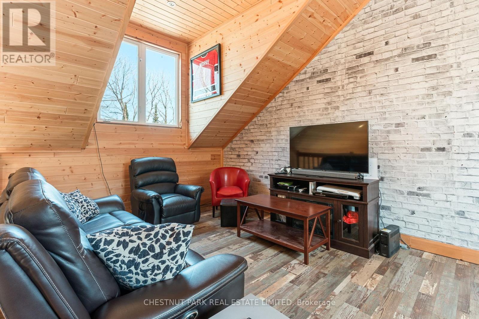 1038 STONEHENGE LANE