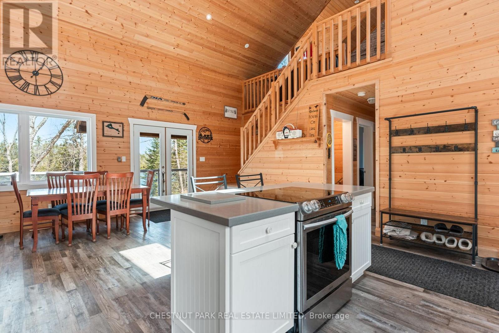 1038 STONEHENGE LANE