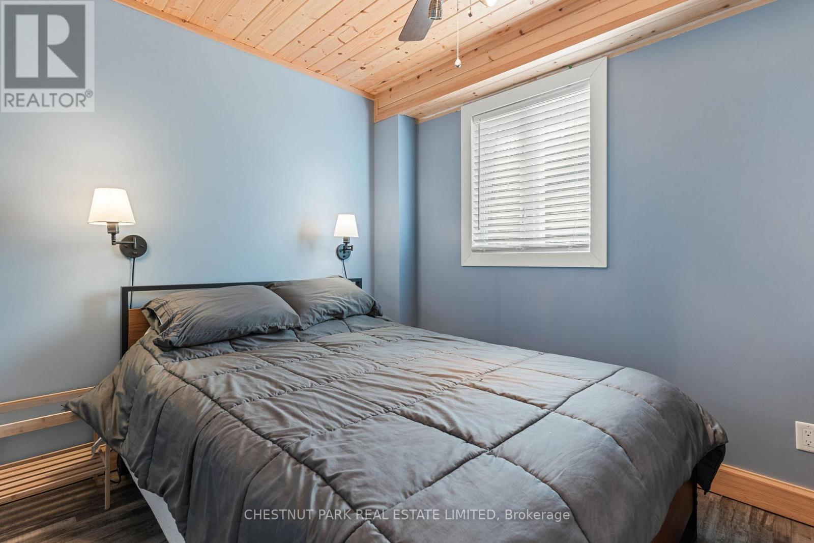 1038 STONEHENGE LANE