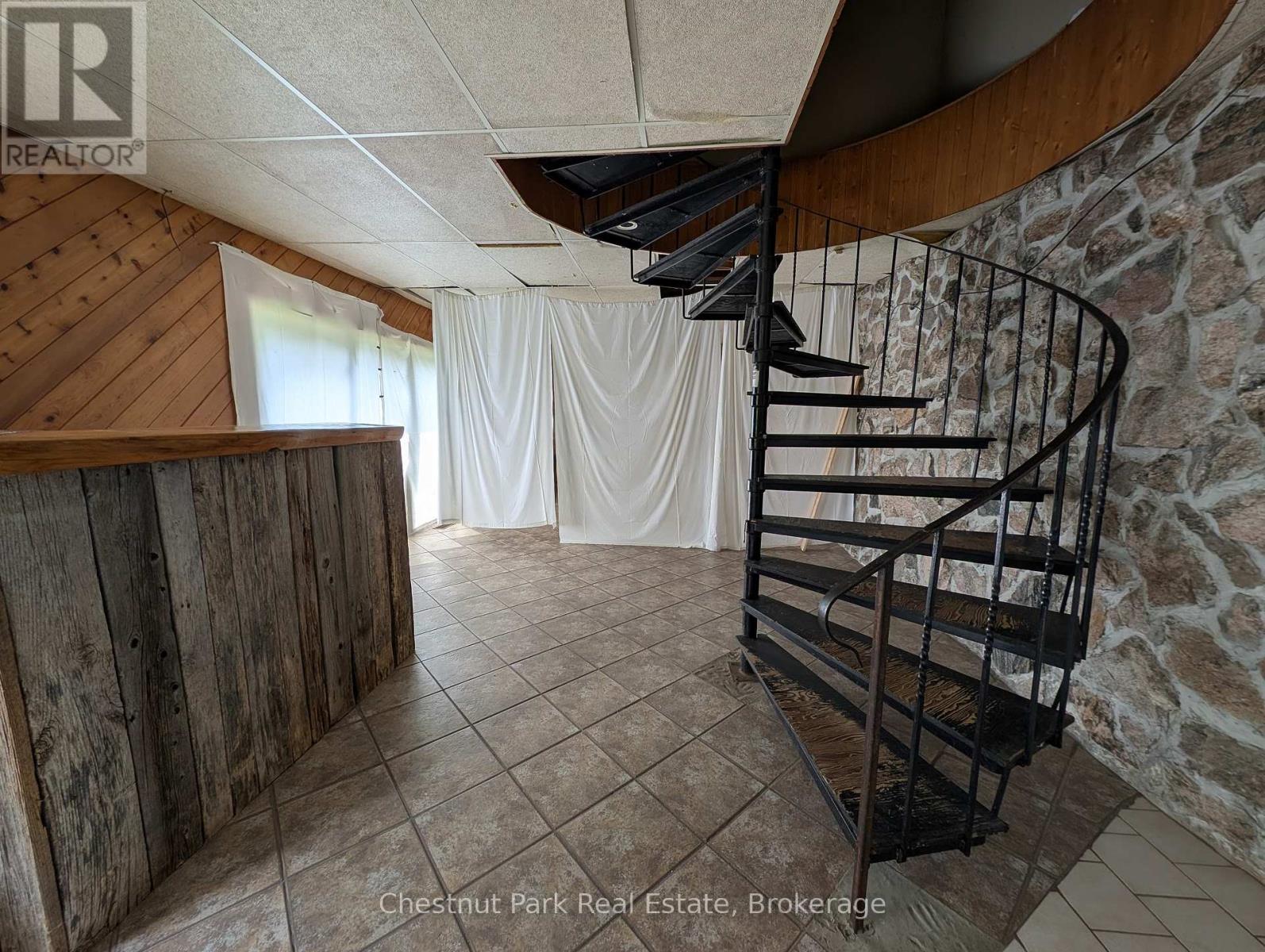 1014 TORRANCE ROAD