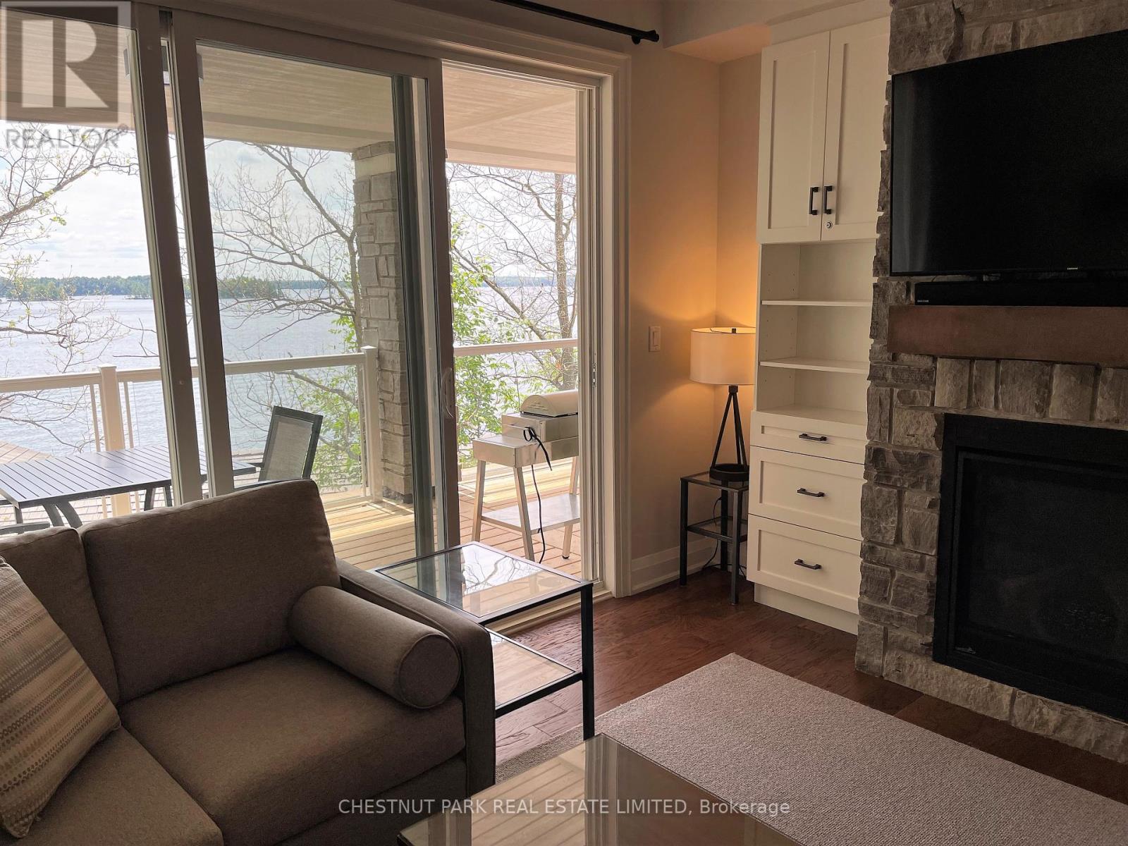 4 - 1869 MUSKOKA DISTRICT ROAD 118 WEST