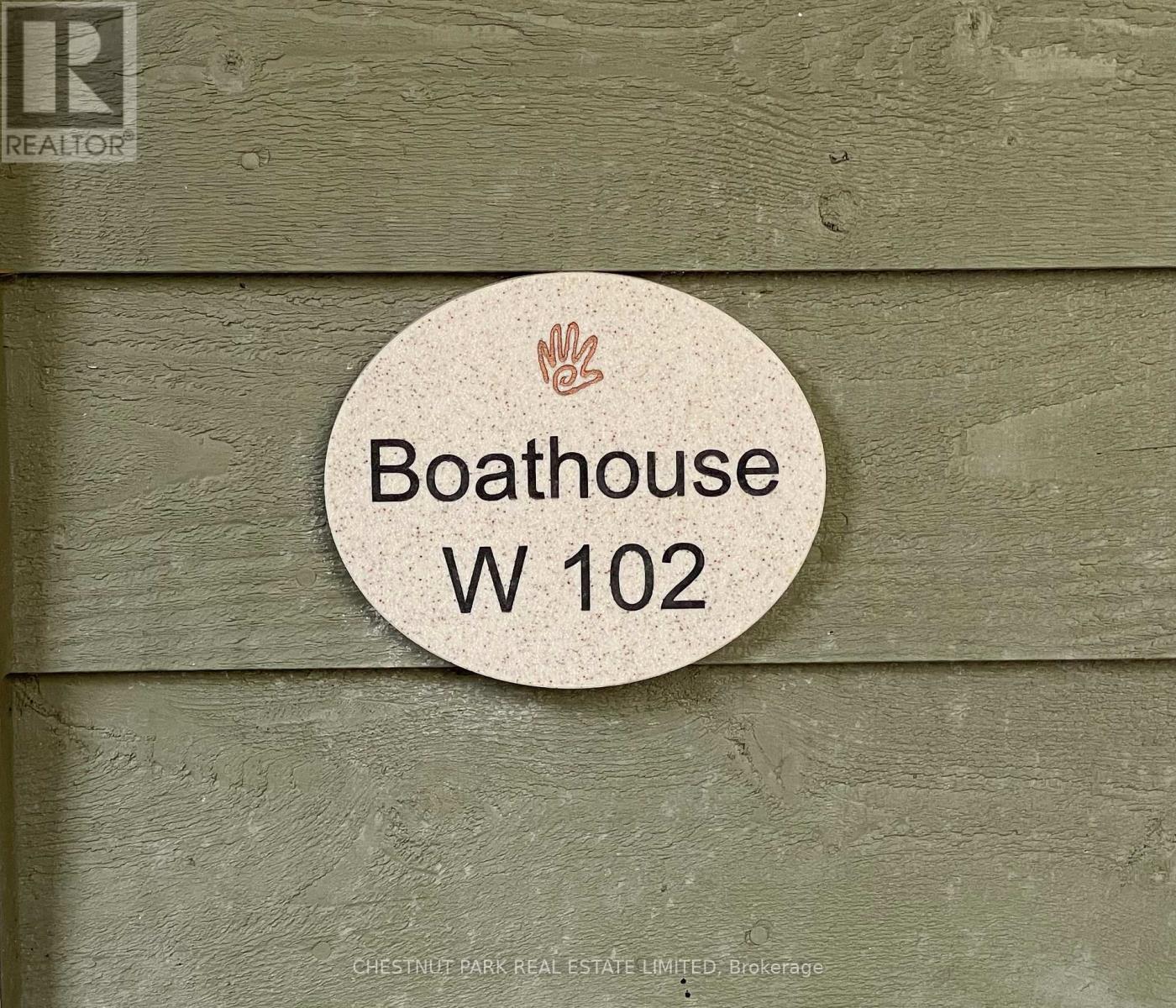 4 - 1869 MUSKOKA DISTRICT ROAD 118 WEST