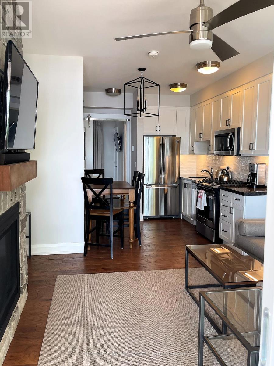 4 - 1869 MUSKOKA DISTRICT ROAD 118 WEST