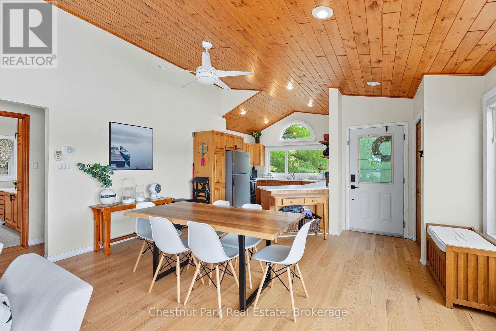 2856 MUSKOKA RD 118W ROAD