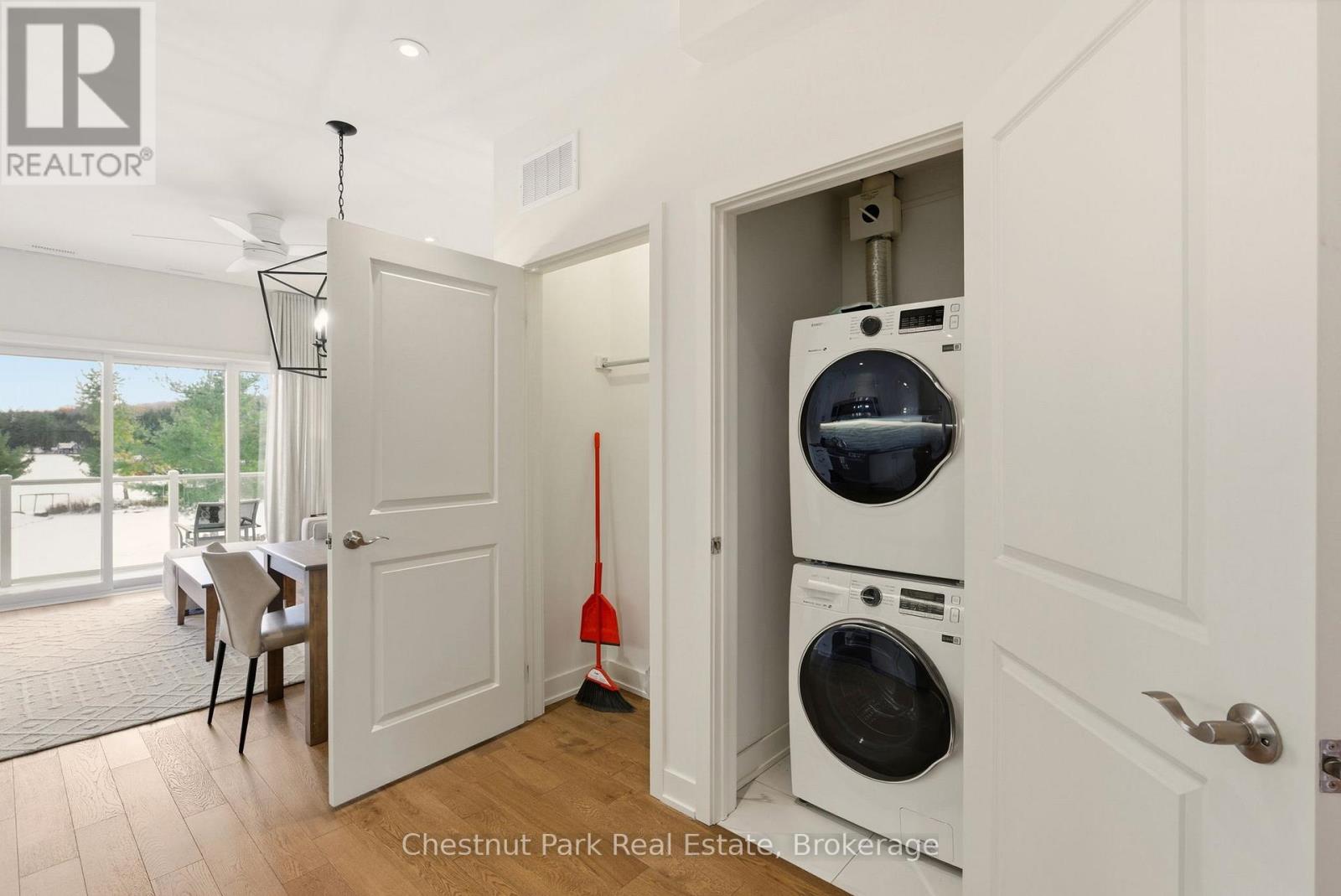 1869 MUSKOKA RD 118 WEST ROAD