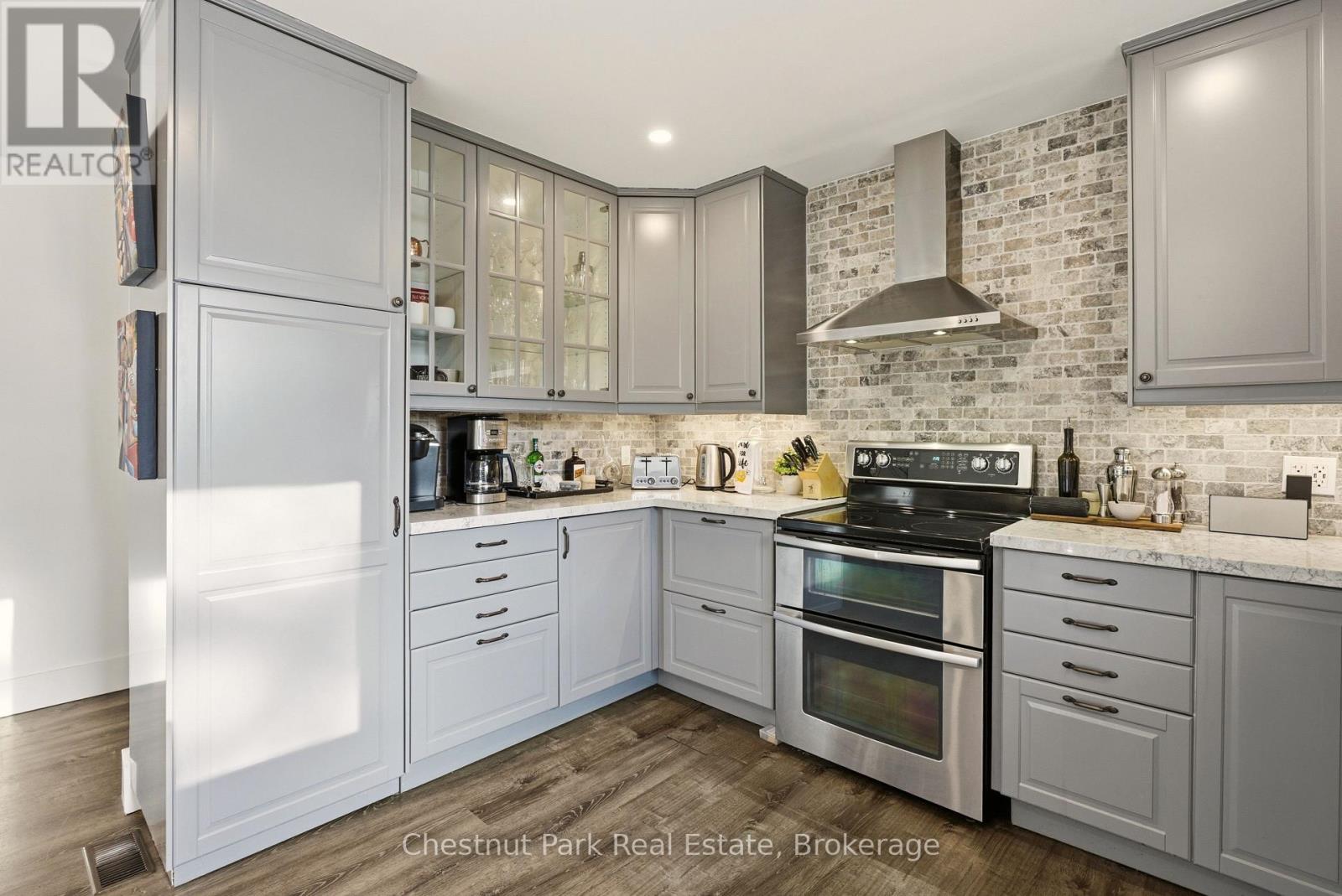 2487 FALKENBURG ROAD