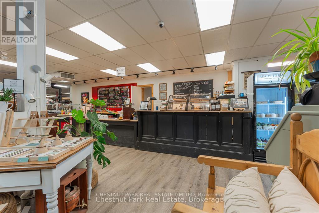 223/225 HIGHLAND STREET