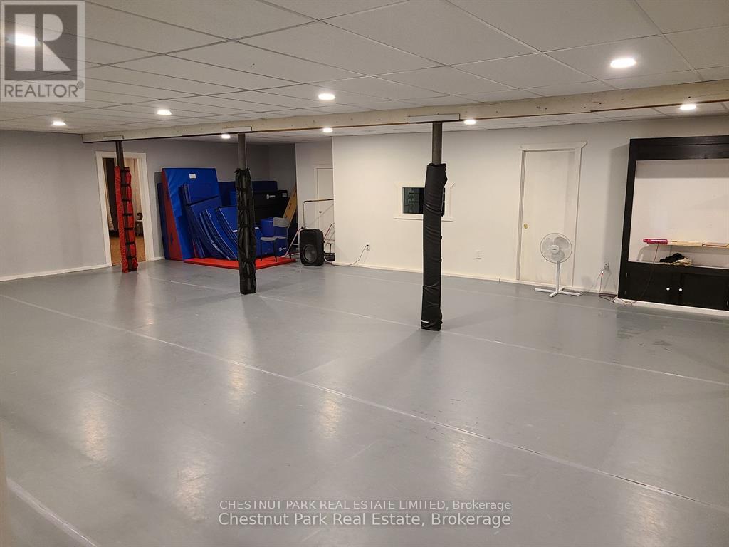 223/225 HIGHLAND STREET