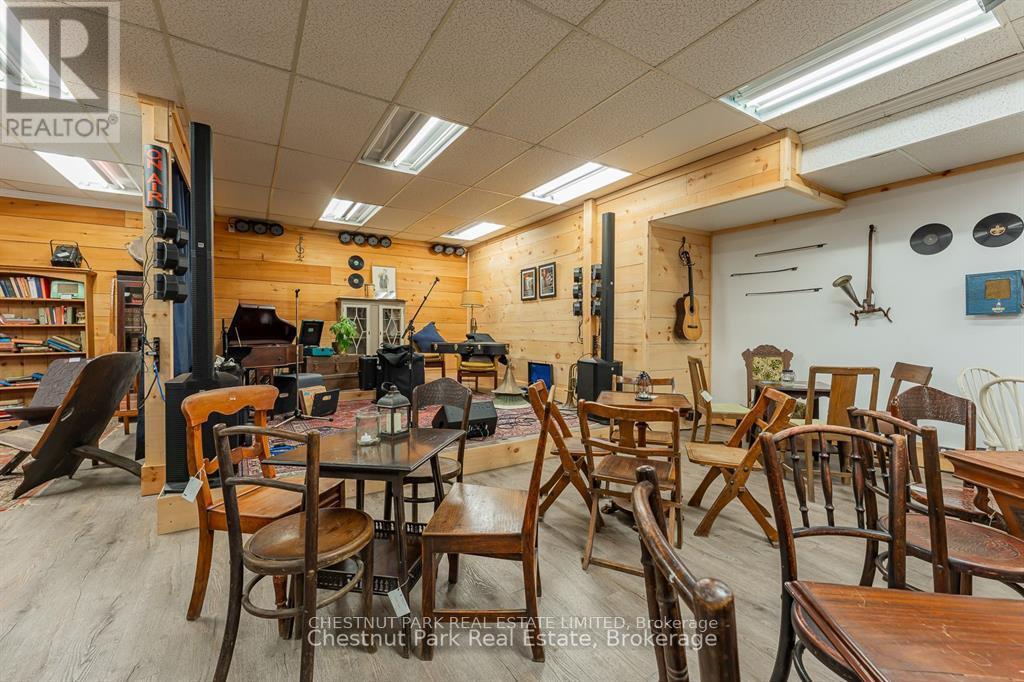 223/225 HIGHLAND STREET